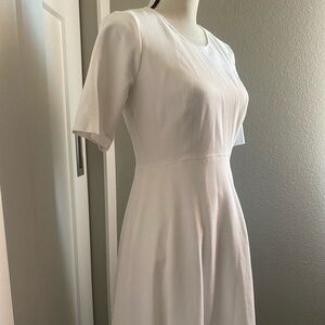 Cremieux White Dress with Key Hole on the Back